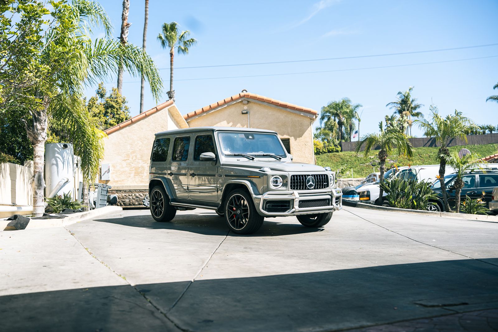A Mercedes G-Wagen parked outside Cardiff Hand Car Wash
